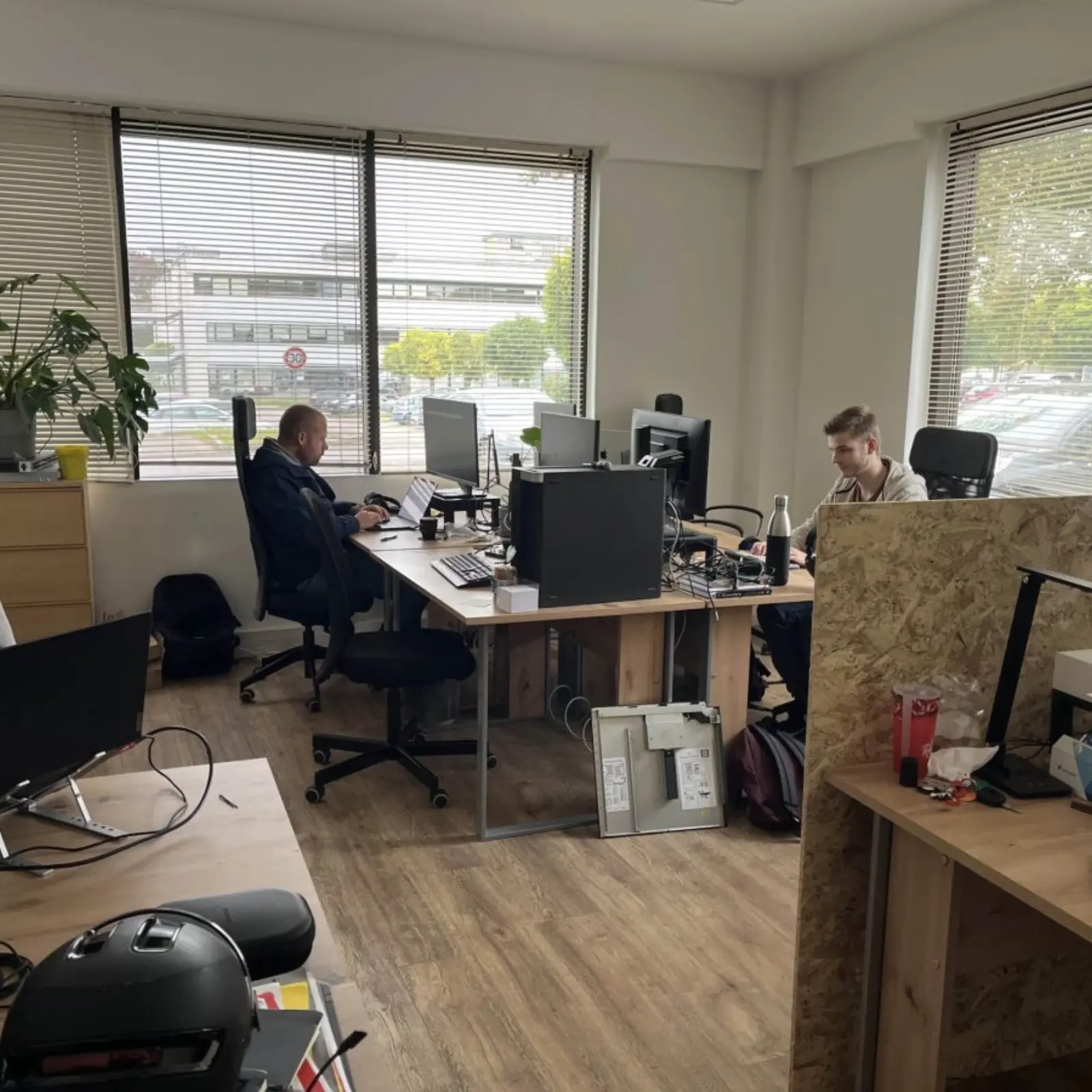 Les Entrecodeurs dans leurs bureaux à Metz